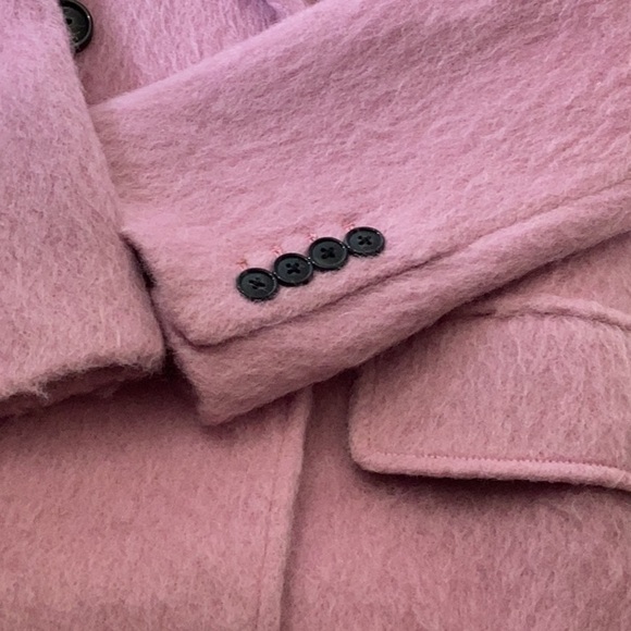 STAND STUDIO
Esme brushed double-breasted coat
$895 - Picture 15 of 16